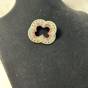 Vintage Brooch Pin Square Rhinestones Pink And Blue On Goldtone